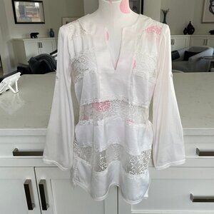 BCBGMaxAzria Erid Gardenia VNeck Lace Top Adjustable Sleeve Cream Sz XS NWOT